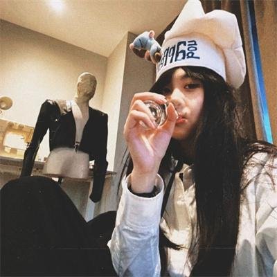 好莱坞以北